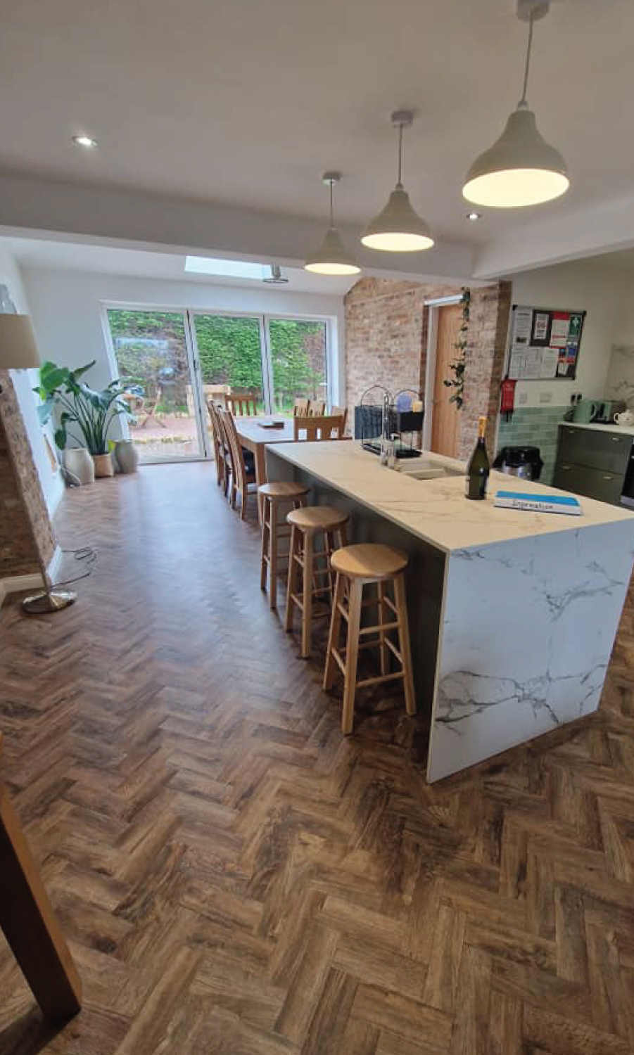 holiday let services